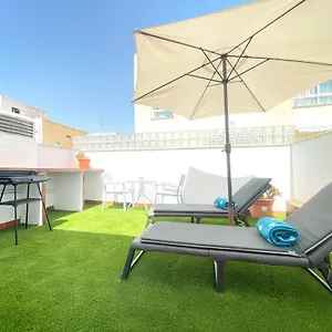 https://atico-victoria-malagadevacaciones.1costadelsol.com